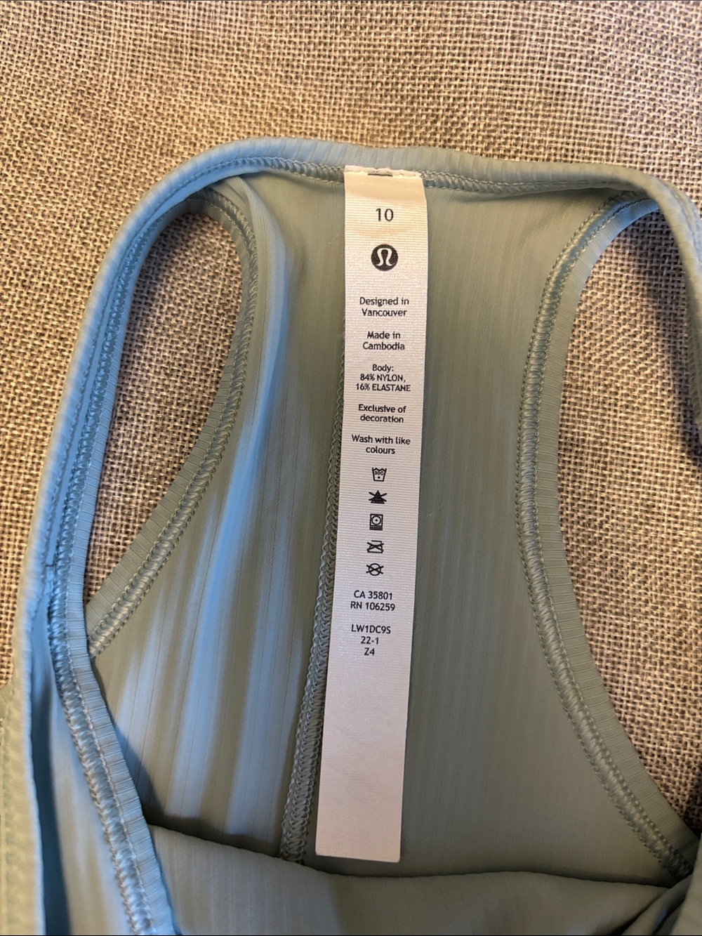 lululemon athletica Ribbed Tank, Sz 10. - Picture 5 of 10
